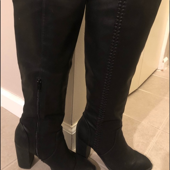 Steve Madden Shoes - STEVE MADDEN High leather boots